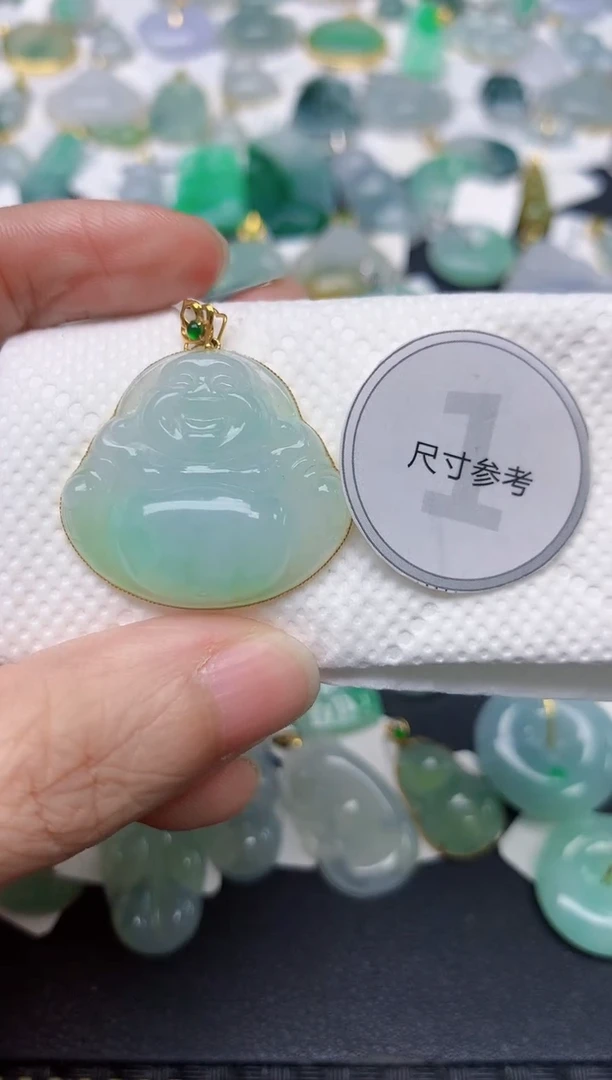 颈饰18K金镶嵌翡翠天然缅甸A货翡翠
