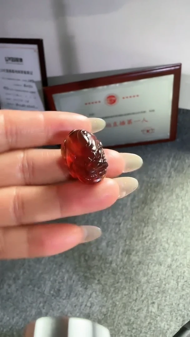 未镶嵌项链琥珀规格天地孔貔貅#66