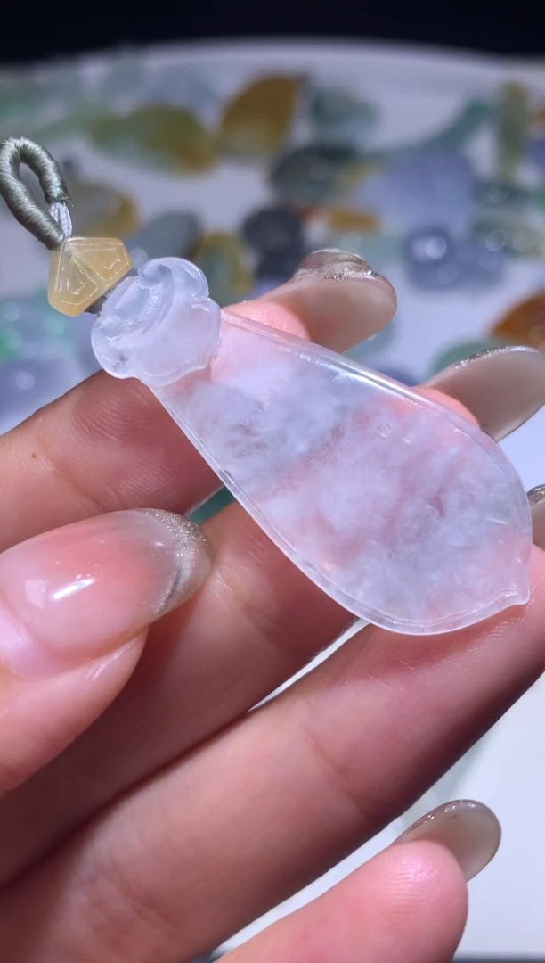 未镶嵌定制翡翠毛货