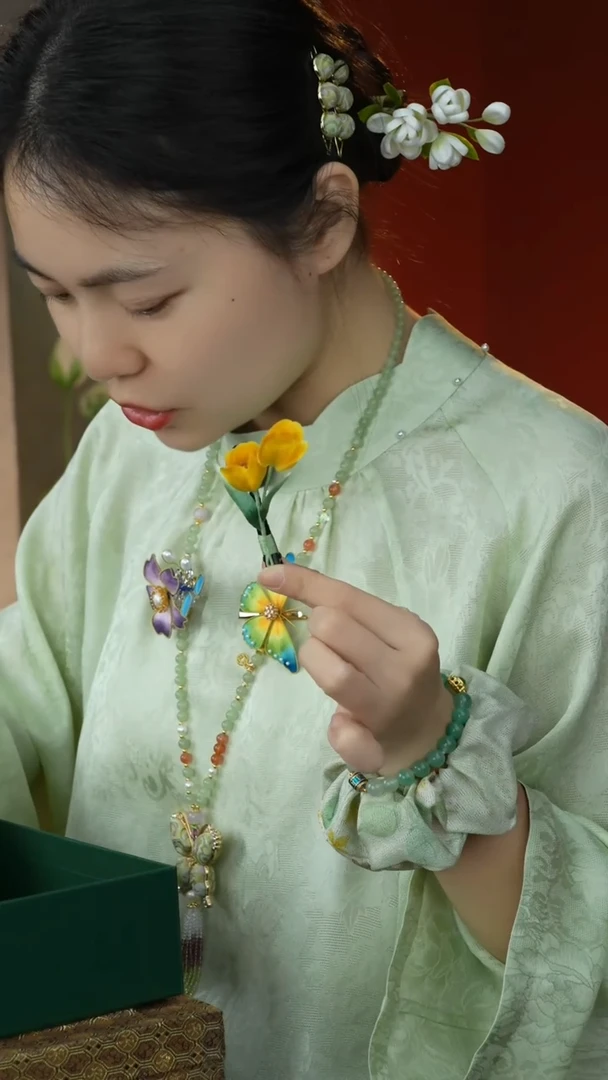 刺绣纯手工非遗国风饰品