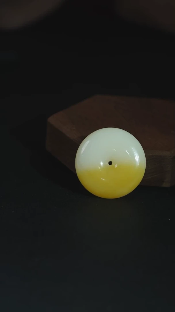 颈饰未镶嵌和田玉tg