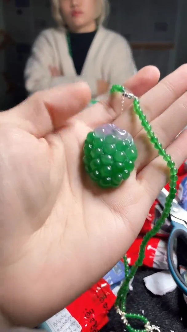 猛子收货（精美饰品）葡萄吊坠