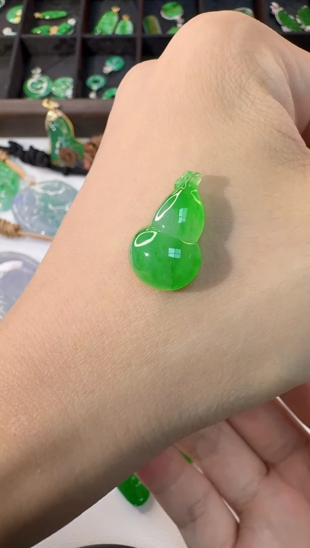 颈饰未镶嵌翡翠缅甸A货翡翠