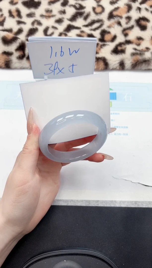 【闪购商品】石英质玉手镯未镶嵌351-60