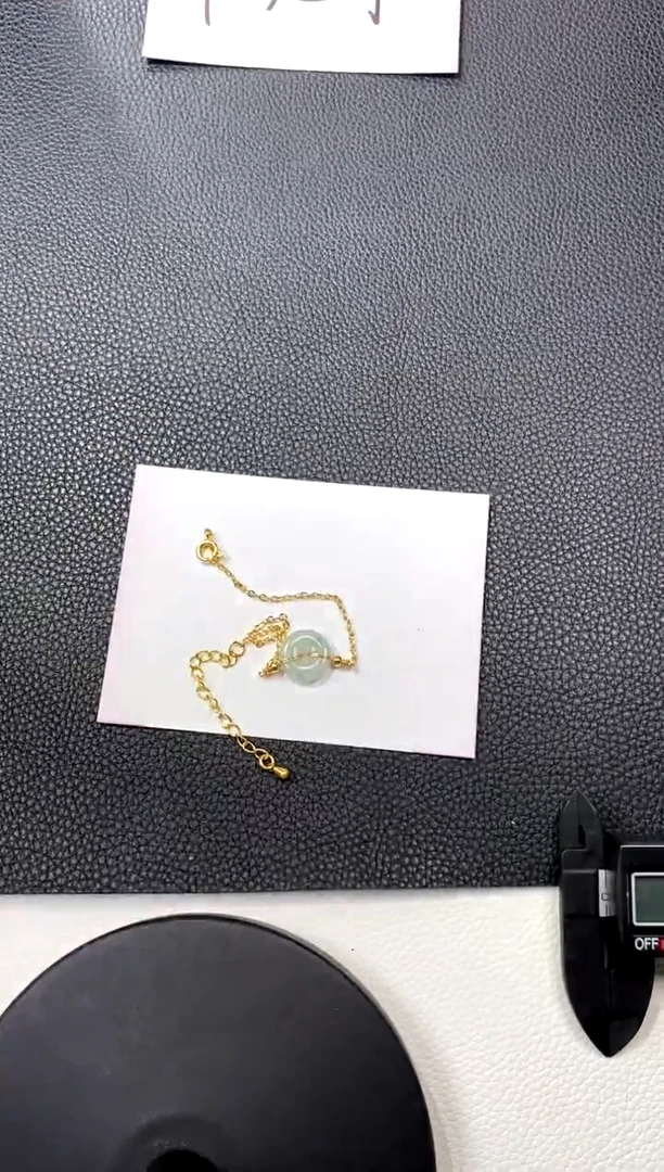 【闪购商品】翡翠手链合金买断价