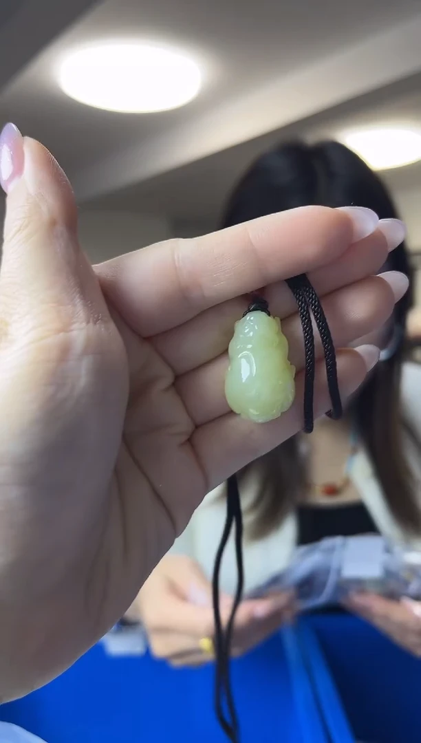 颈饰未镶嵌和田玉（多样性发一件）