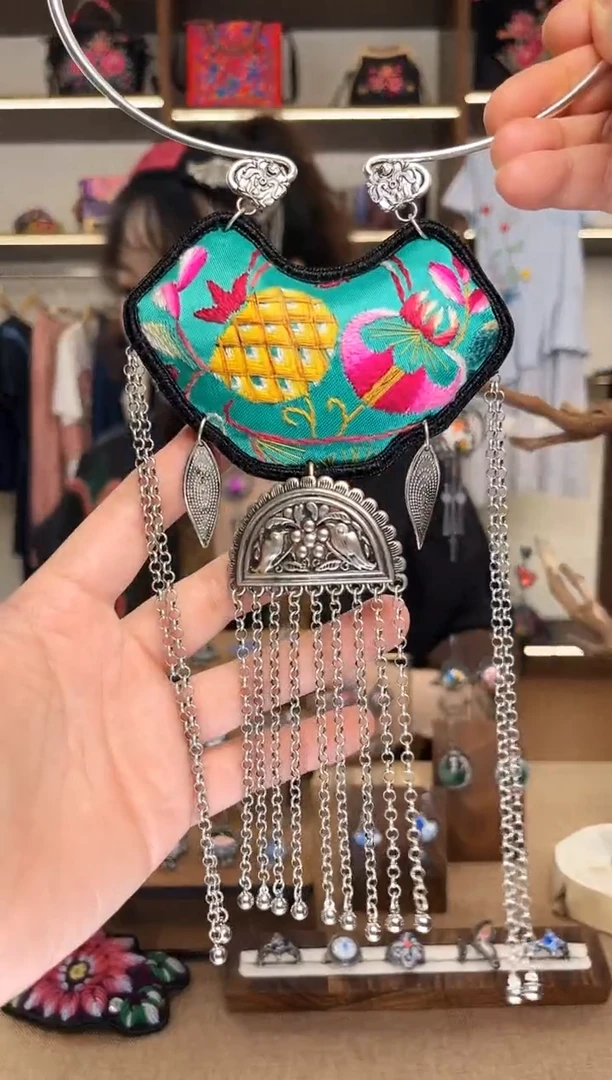 织绣A05黔东南苗族刺绣