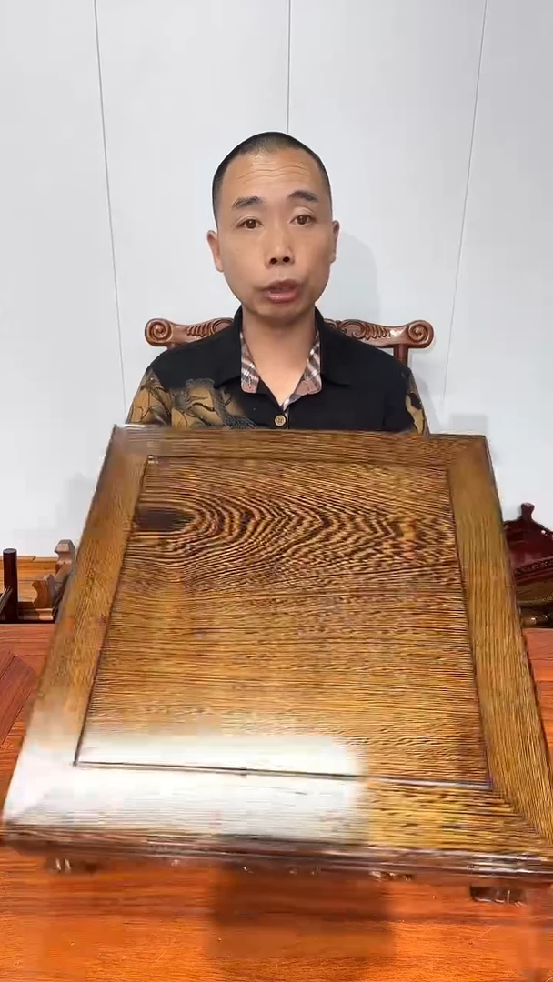 木    鸡翅木方形摆台35*35*14