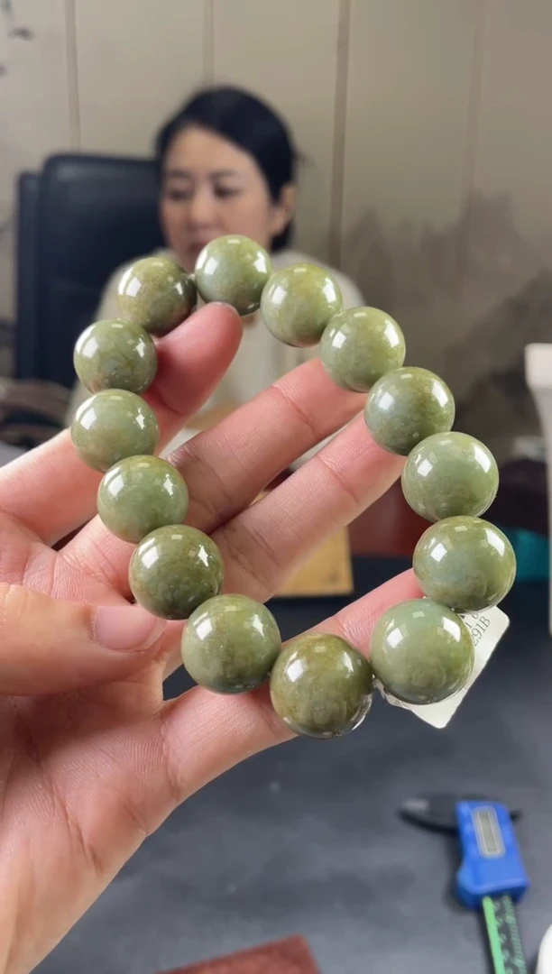 未镶嵌定制翡翠珠串