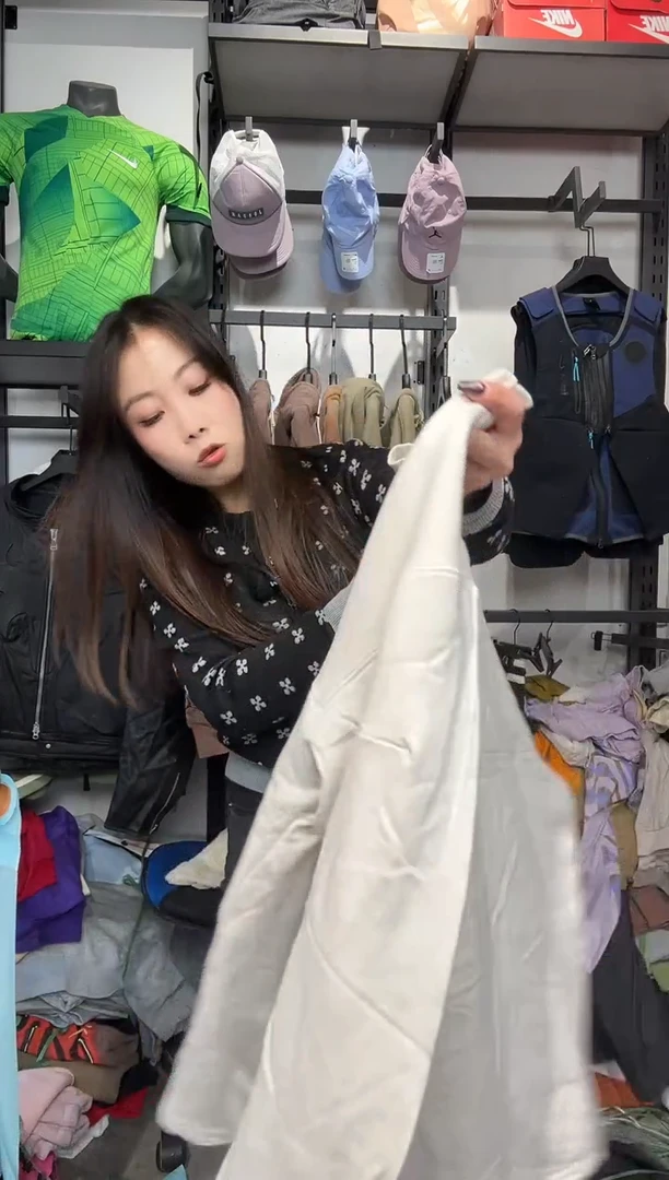 1431编码 瑕疵款直播间过款为准 尺码