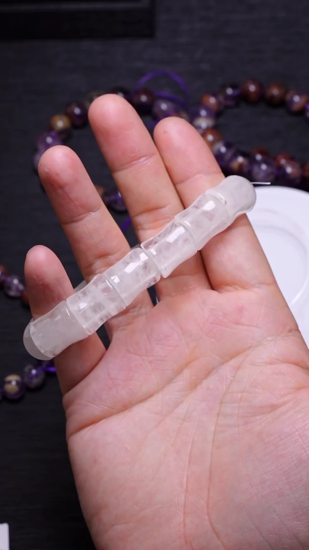 【闪购商品】水晶A76雪花幽灵镯牌未镶嵌多样性发其一