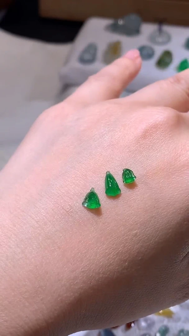 未镶嵌定制翡翠莲蓬一颗多样性发货一件发货