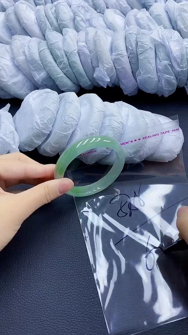 高冰透美人手镯 所见即所得14