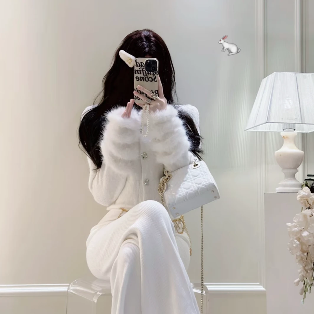 法式气质千金小香风温柔穿搭奶白色显瘦针织开衫女显瘦休闲长裤子