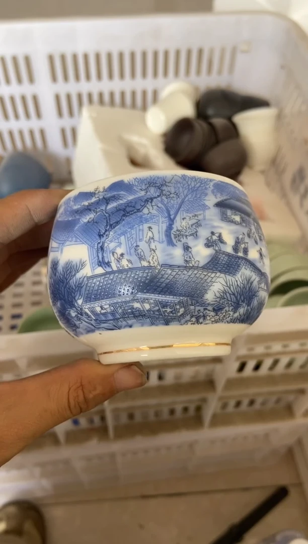 杯无运费险有瑕疵的摄影的产品有使用过的痕迹有点脏介意勿拍