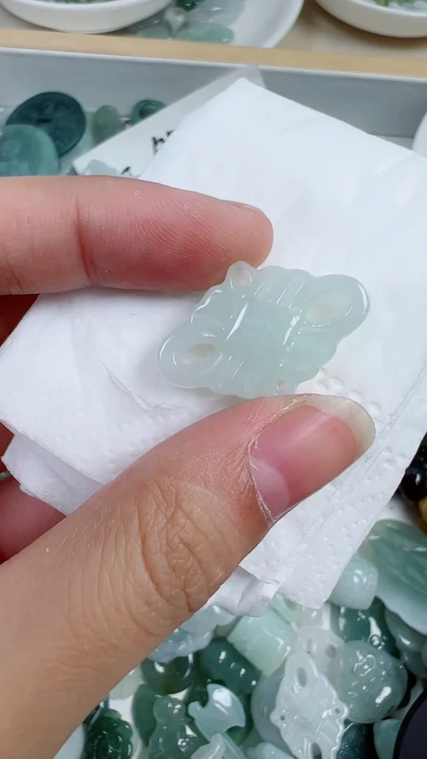 散珠翡翠236号链接，A货翡翠