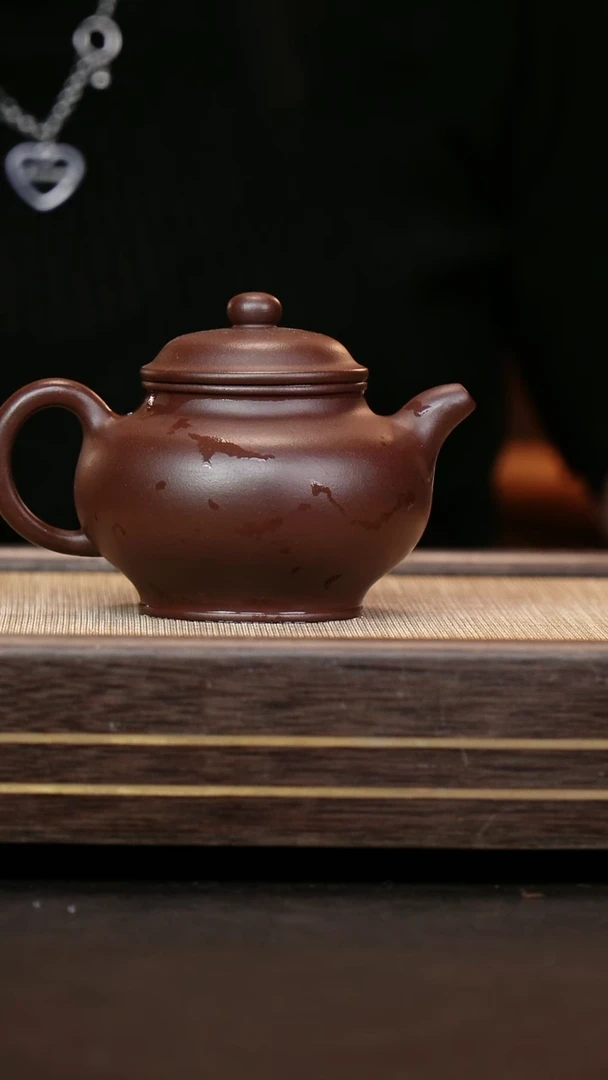茶壶紫砂深井紫泥  掇只壶