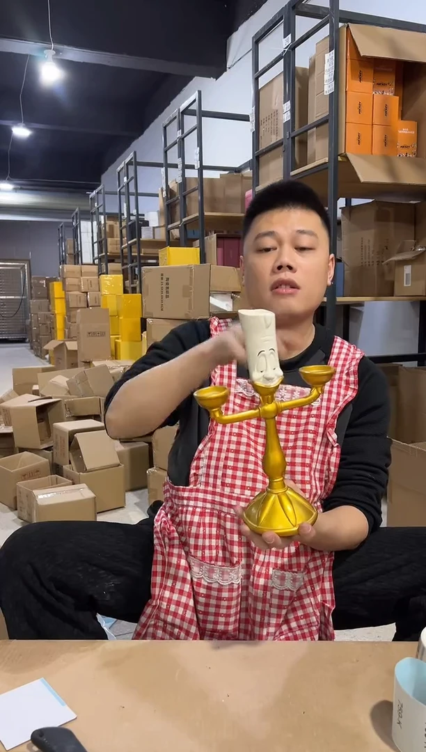 【闪购商品】杯树脂摆件大号烛台