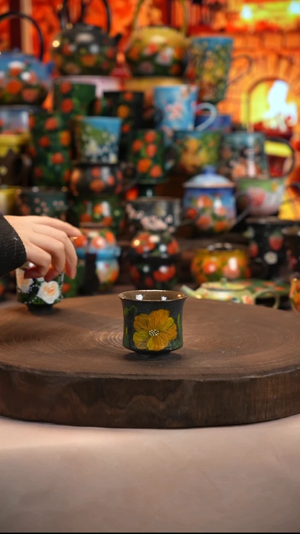 油画   釉下彩   杯子