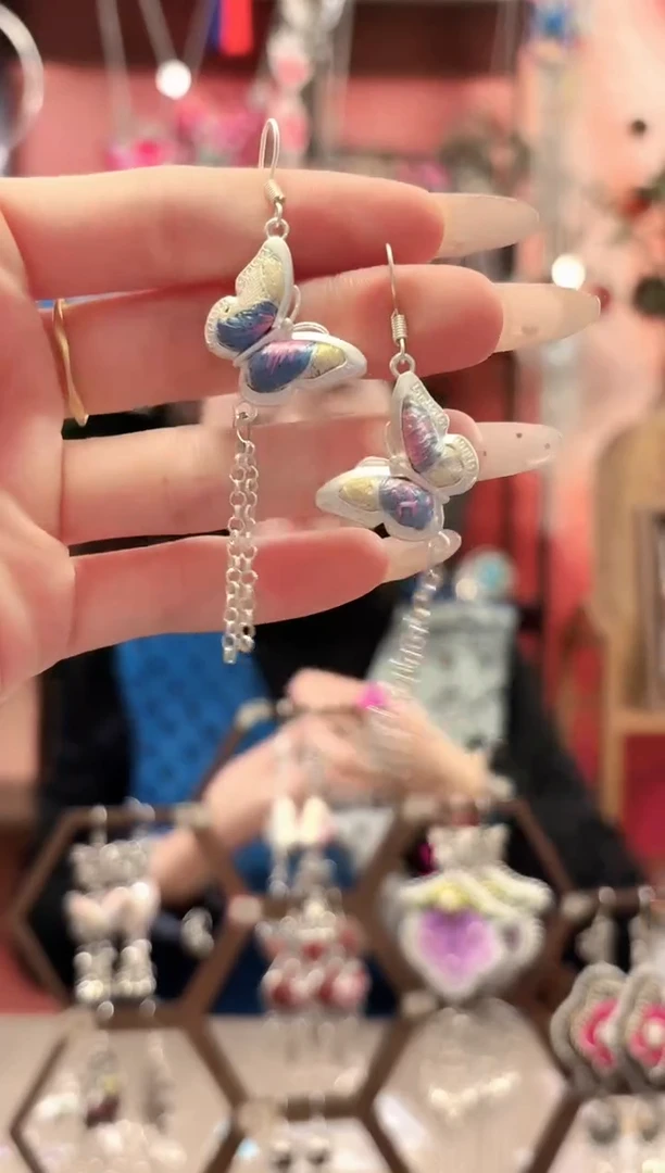 织绣云织谣民族风精美饰品  119