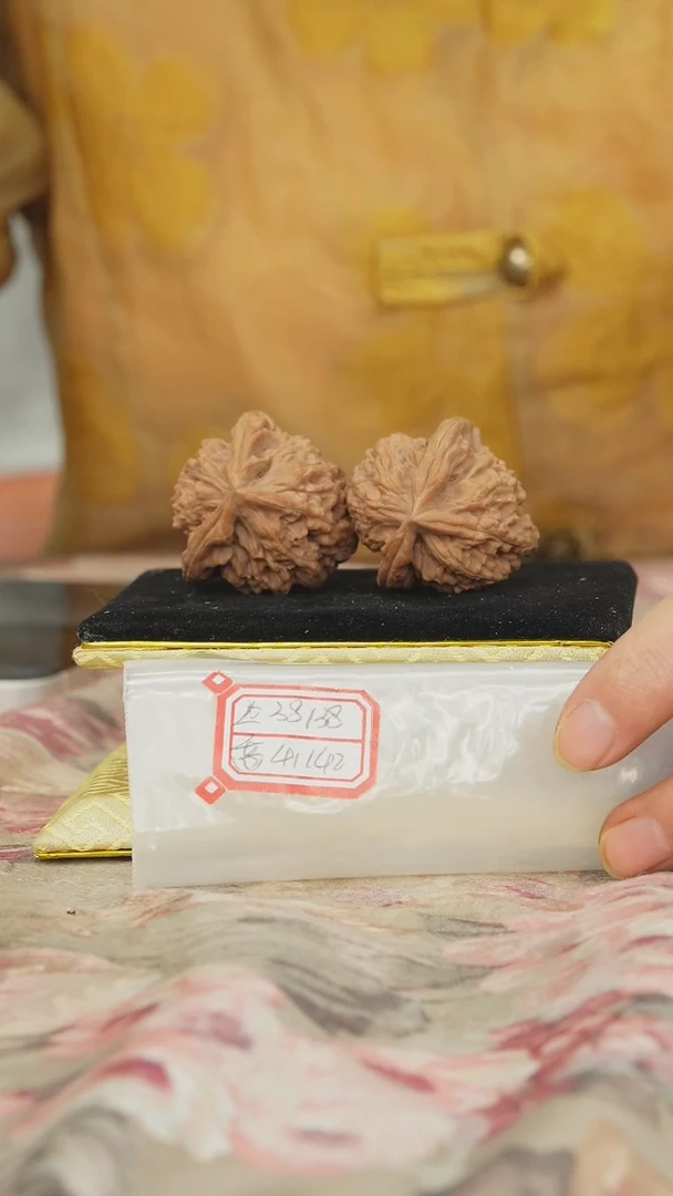 把件文玩核桃非嫁接马老四三棱