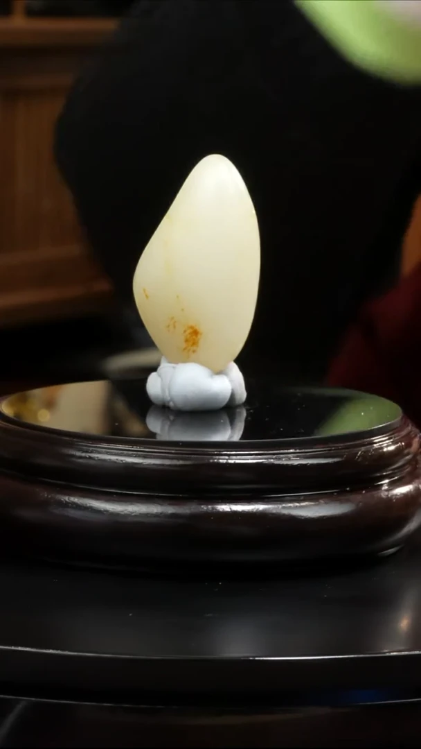 【闪购商品】和田玉吊坠(不含链)未镶嵌29.1克和田玉原石