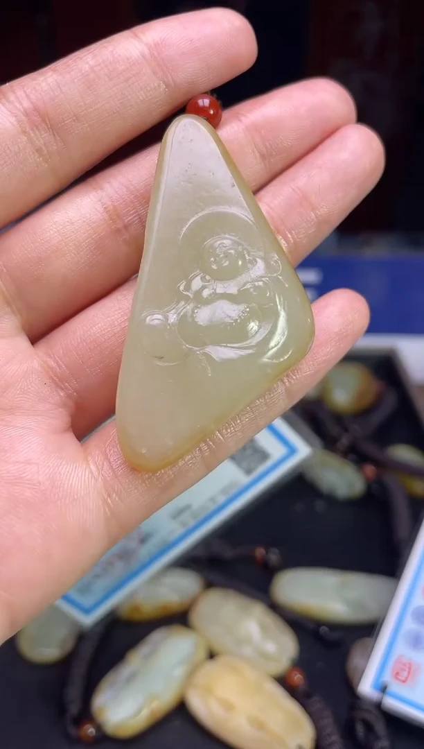 颈饰未镶嵌和田玉123