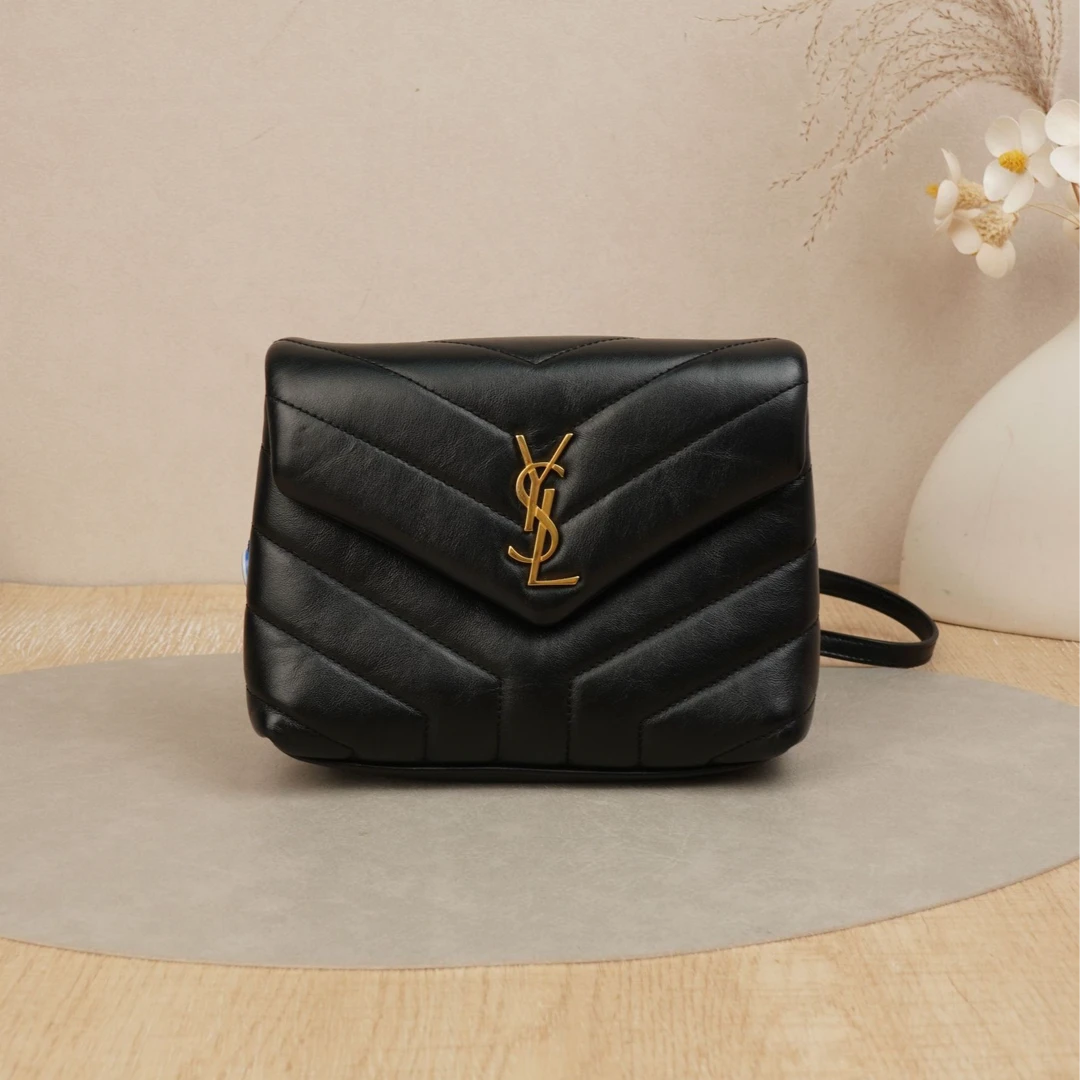 95新 YSL/圣罗兰 圣罗兰LOULOU绗缝链条包mini黑金牛皮/DS043582