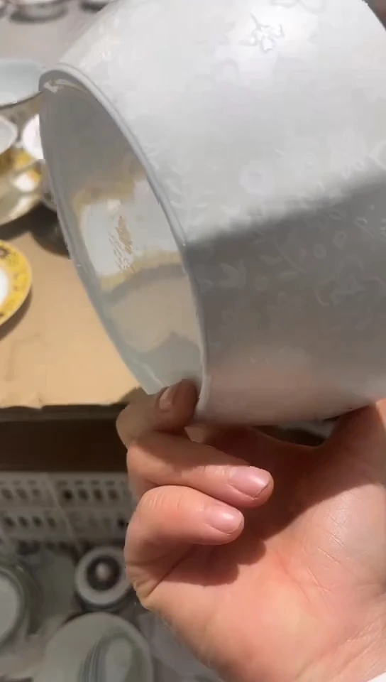 瓷丝绸7方碗1个隆达