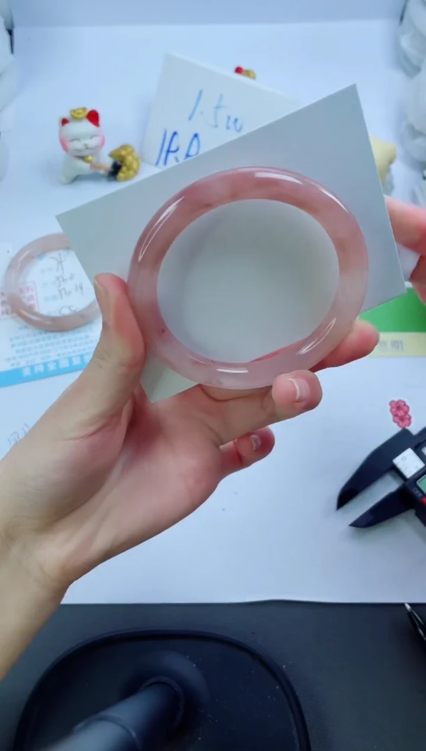 【闪购商品】石英质玉手镯未镶嵌80-57.3