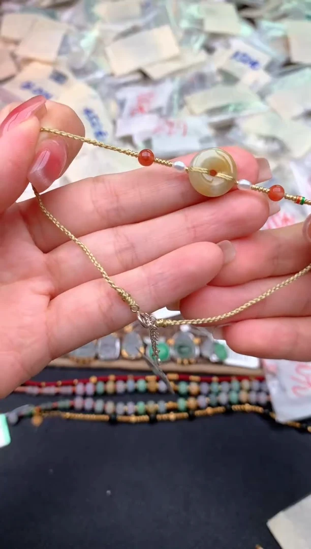 未镶嵌挂件翡翠一脚绳