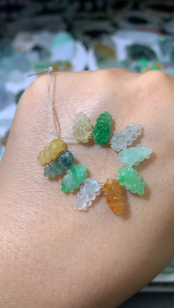 未镶嵌定制翡翠毛货