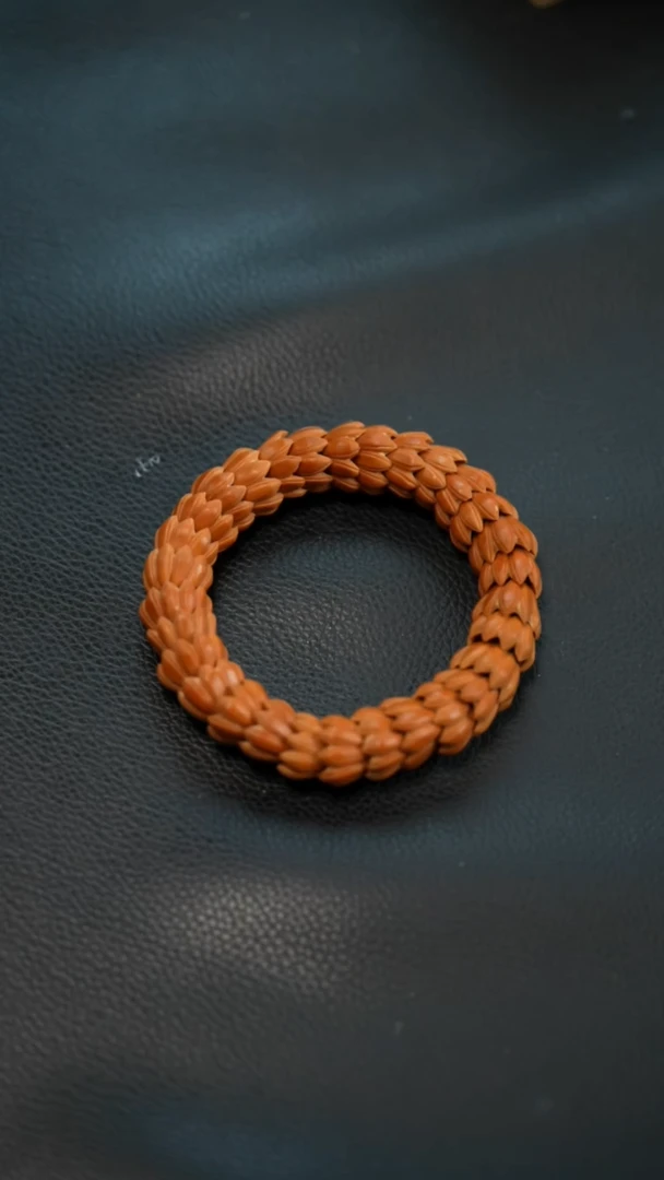 手串/手链橄榄核龙鳞