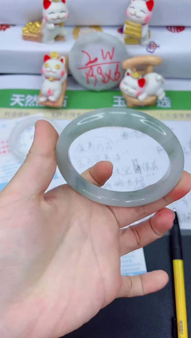 【闪购商品】石英质玉手镯未镶嵌557-63.3