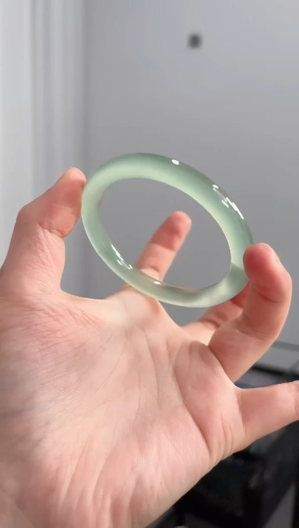 【闪购商品】玛瑙/玉髓手镯未镶嵌54圈圆条