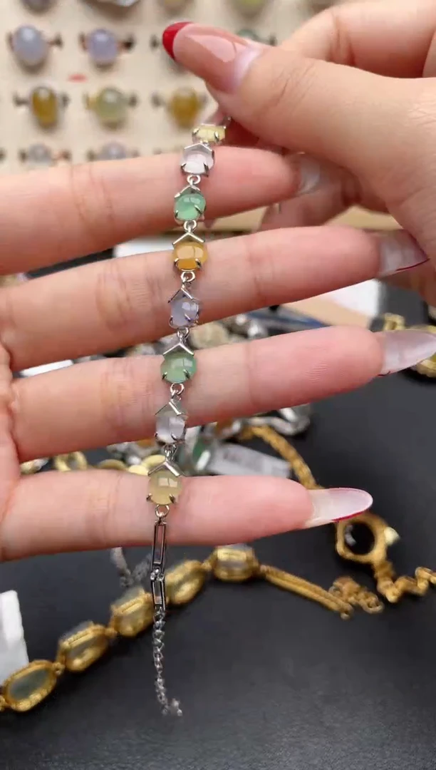 【闪购商品】翡翠戒指银S925镶嵌一物一证一礼盒