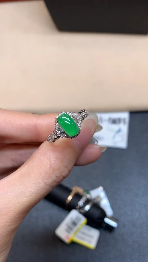 18K金镶嵌戒指翡翠【24小时鉴赏期】无事牌【无服务费