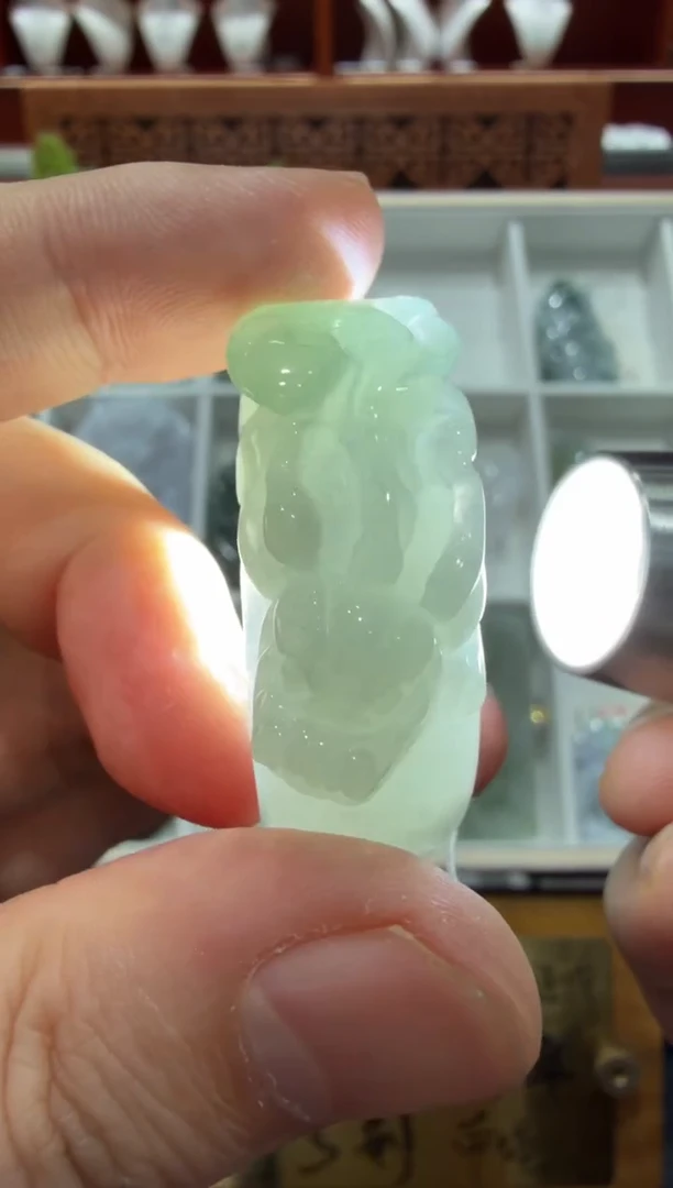 未镶嵌挂件翡翠A货翡翠多样性孤品