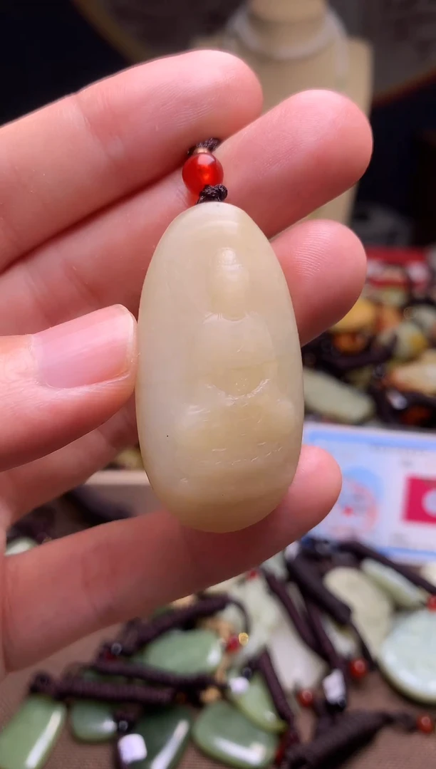 颈饰未镶嵌和田玉新疆料青海料清水和田玉吊坠