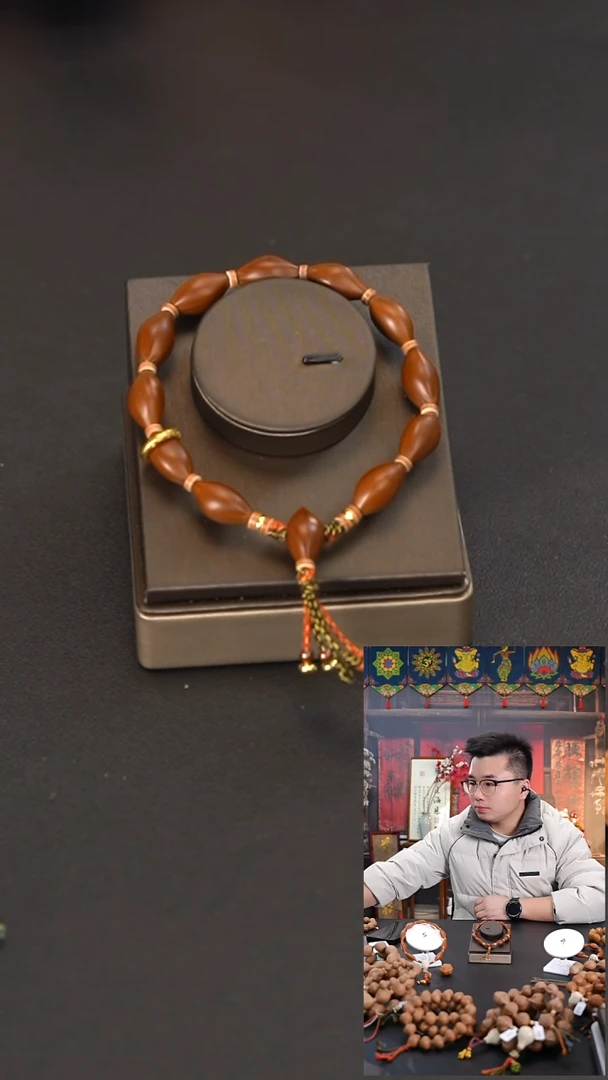 手串/手链橄榄核鎏金系列1.0六年老树料三面佛鸿运当头