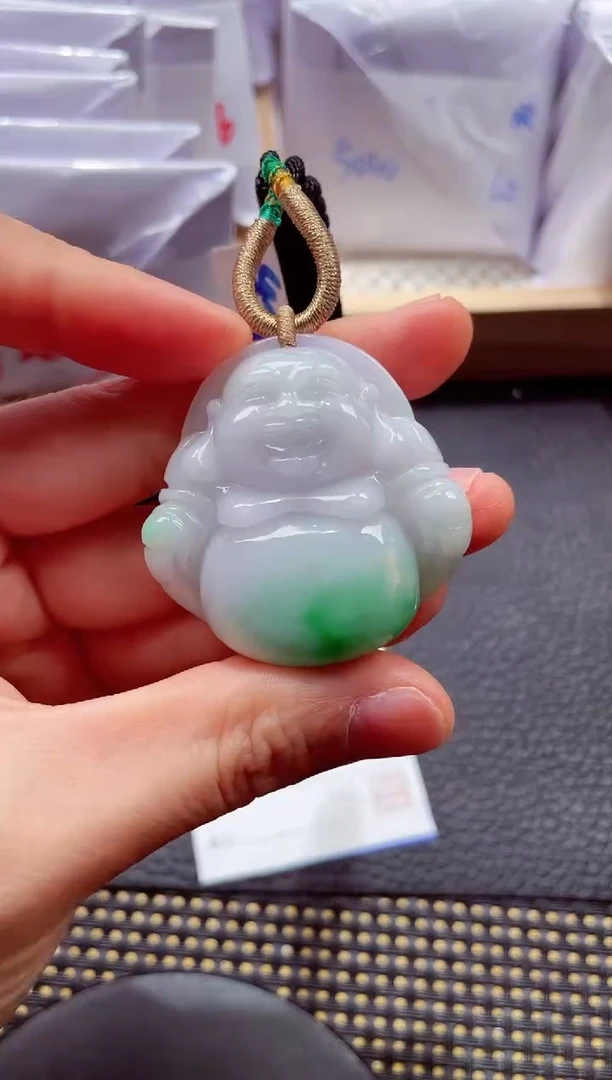 颈饰未镶嵌翡翠 000111