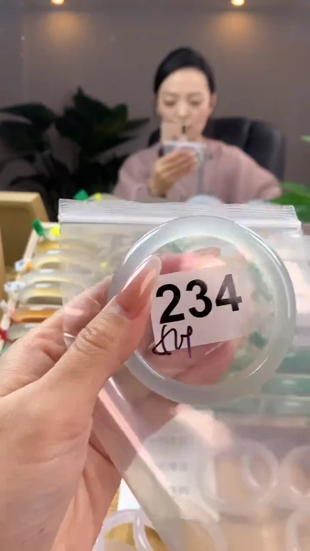 【闪购商品】玛瑙/玉髓手镯未镶嵌234