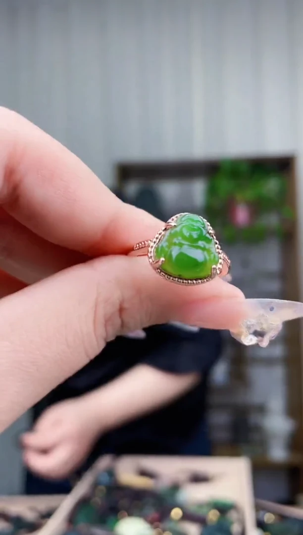 【闪购商品】和田玉挂件未镶嵌拍一发一，多样性发货！