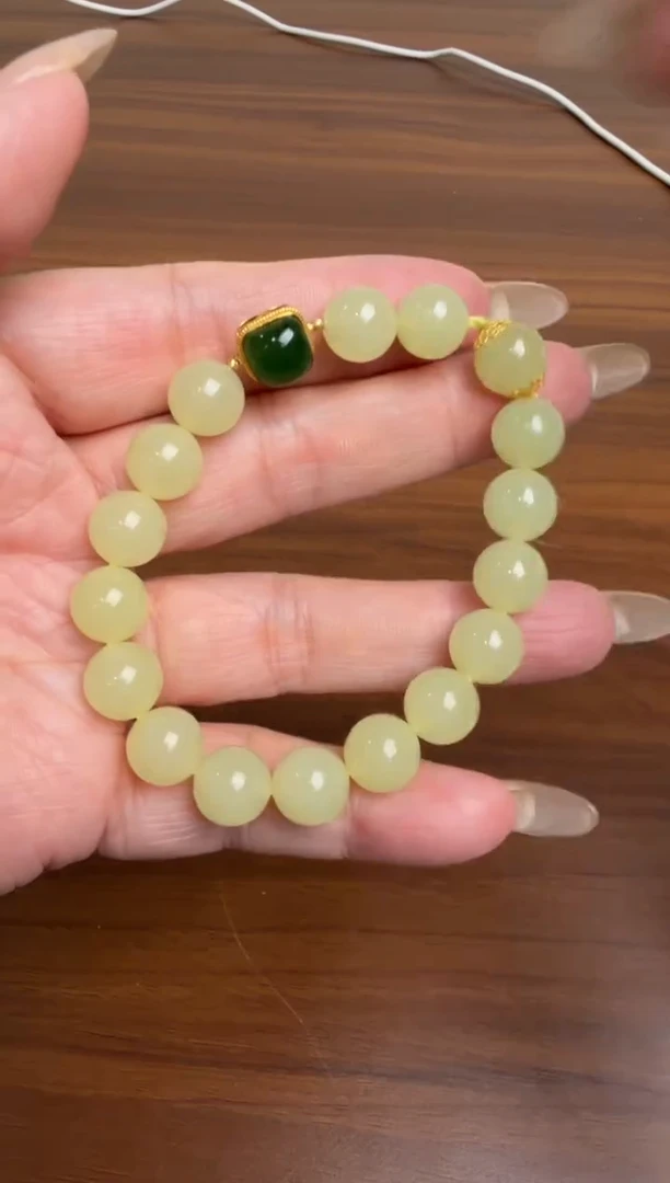 颈饰未镶嵌和田玉手串10mm（多样性，发一）