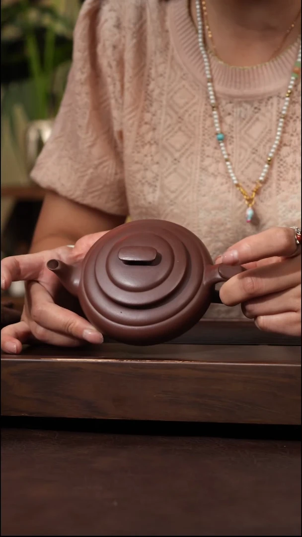 茶壶紫砂紫泥上新桥特价200cc左右