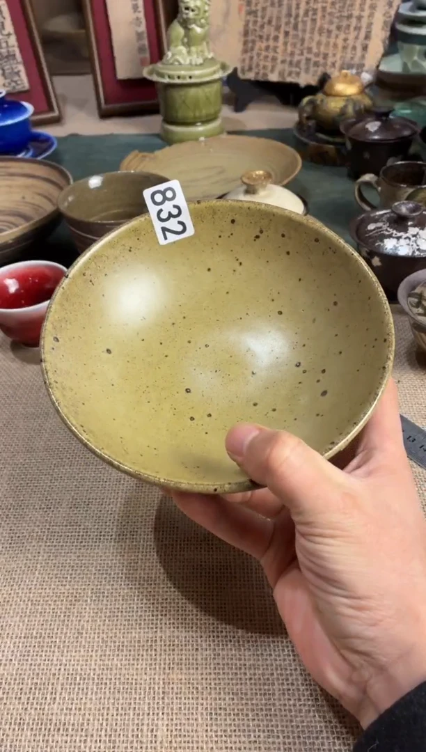 瓷片葵**?832鹧鸪斑圆口碗1个