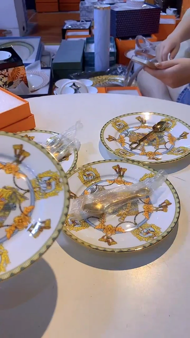 鸿辉家品牌瓷器，京东包邮！