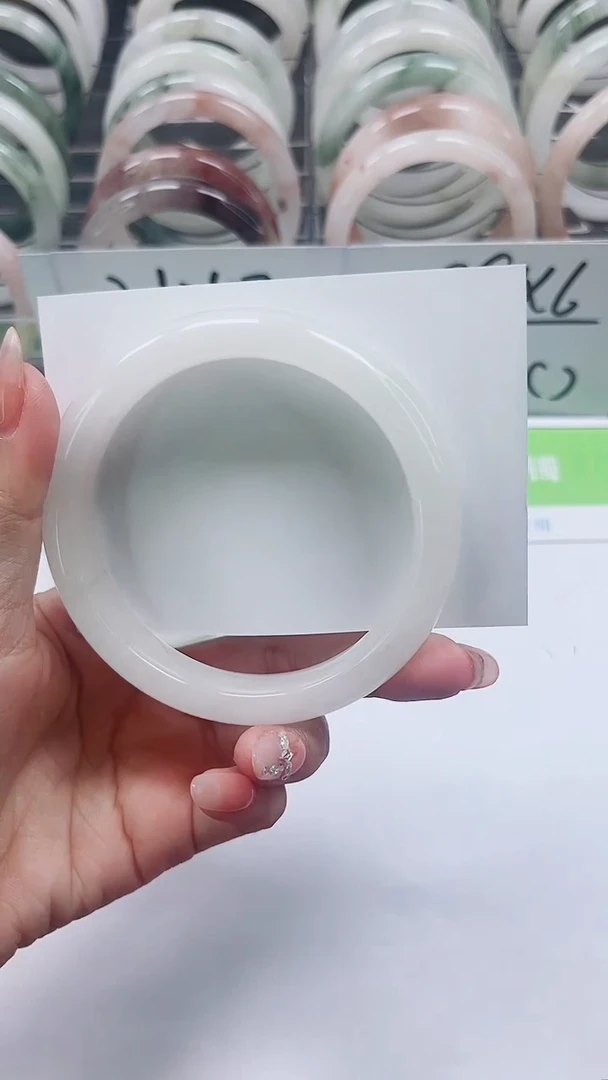 【闪购商品】石英质玉手镯合金A283-64/65