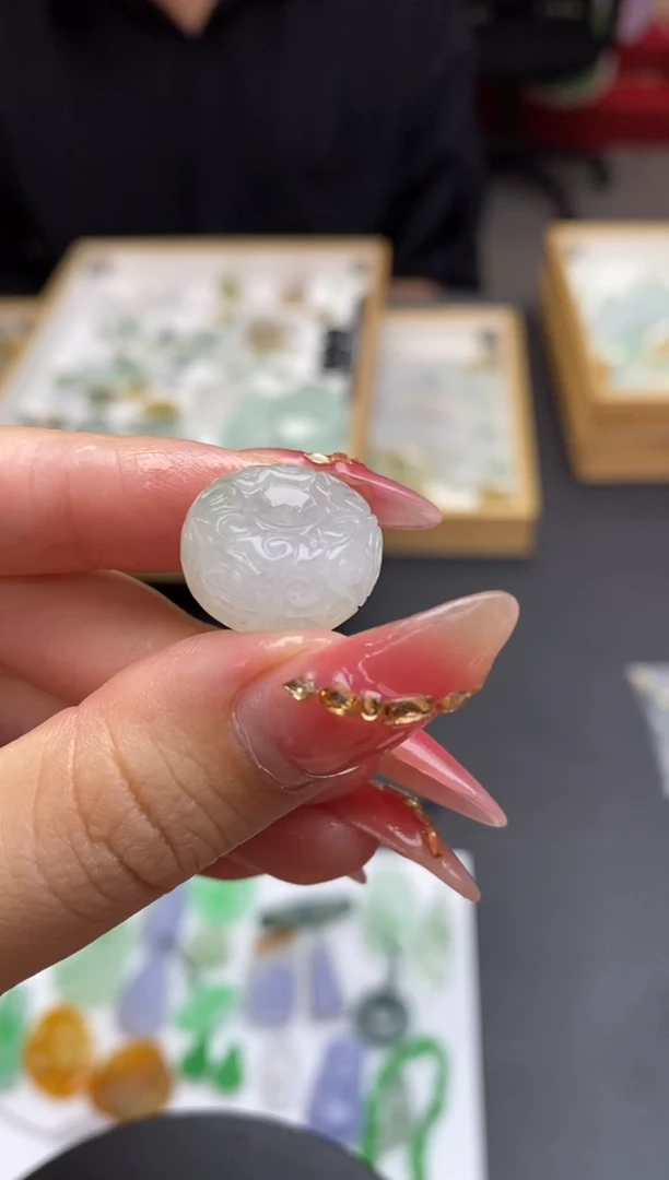 未镶嵌定制翡翠翡翠毛货~