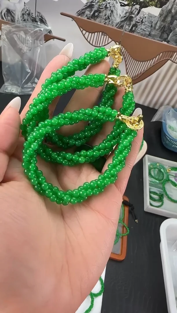 未镶嵌翡翠耳饰小米麻花手串